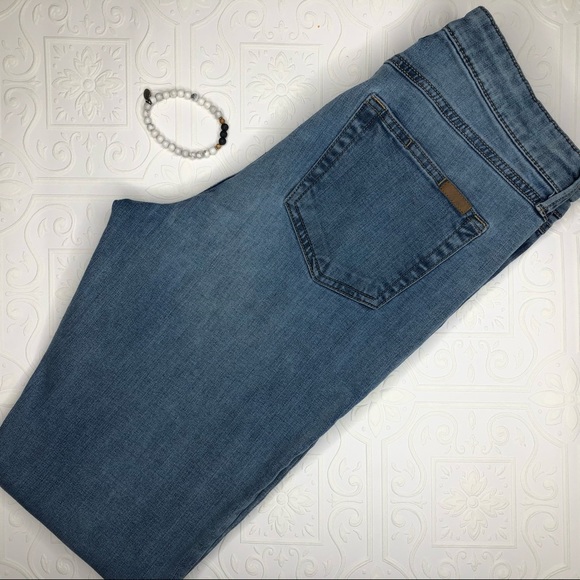 ✨3/$25✨Reitmans size 30 Skinny Jeans